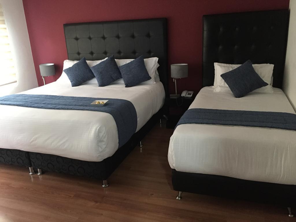 Hotel Aj Ferial โบโกตา ภายนอก รูปภาพ